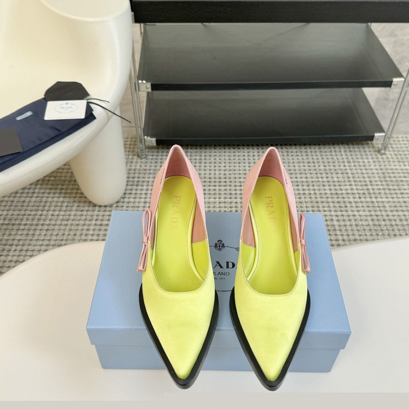 Pra*a high heels